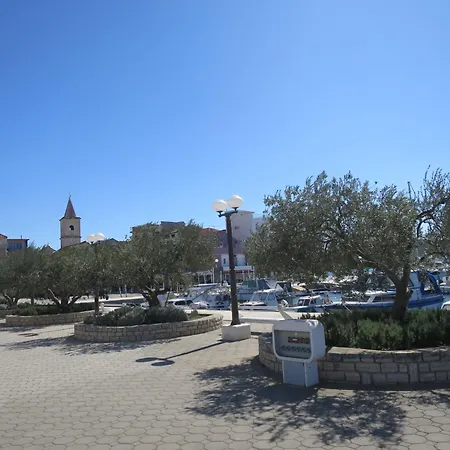 A Sea By Interhome Apartament