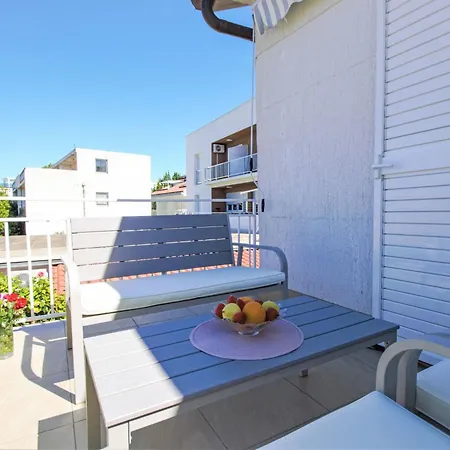 A Sea By Interhome Apartman *