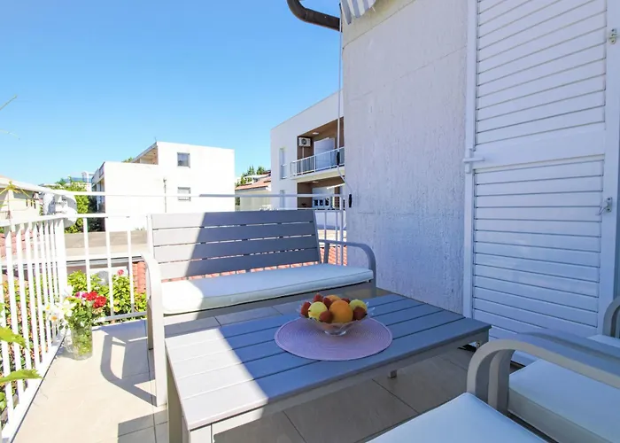 A Sea By Interhome Apartment *